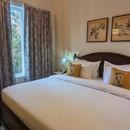 Hotel Naren Villa ウダイプル エクステリア 写真